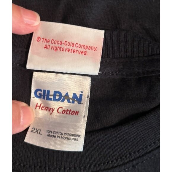 Coca-Cola Black "Best Pop Around" Graphic T-Shirt Size 2XL - Picture 4 of 4